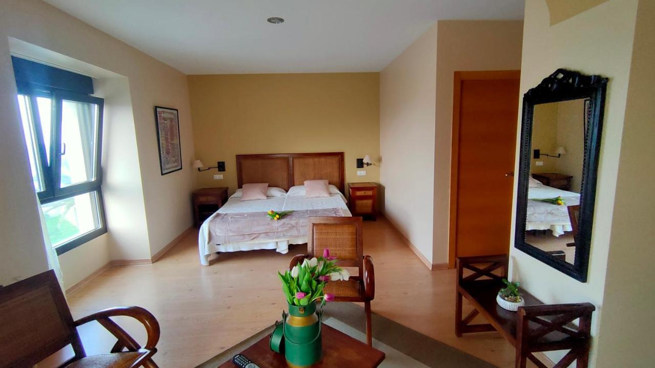 בריירוס Hotel Balcon De San Bartolo מראה חיצוני תמונה