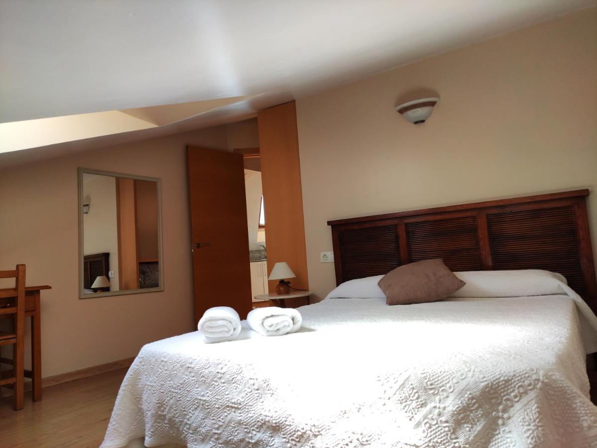 בריירוס Hotel Balcon De San Bartolo מראה חיצוני תמונה
