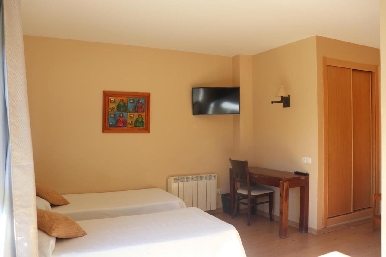 בריירוס Hotel Balcon De San Bartolo מראה חיצוני תמונה