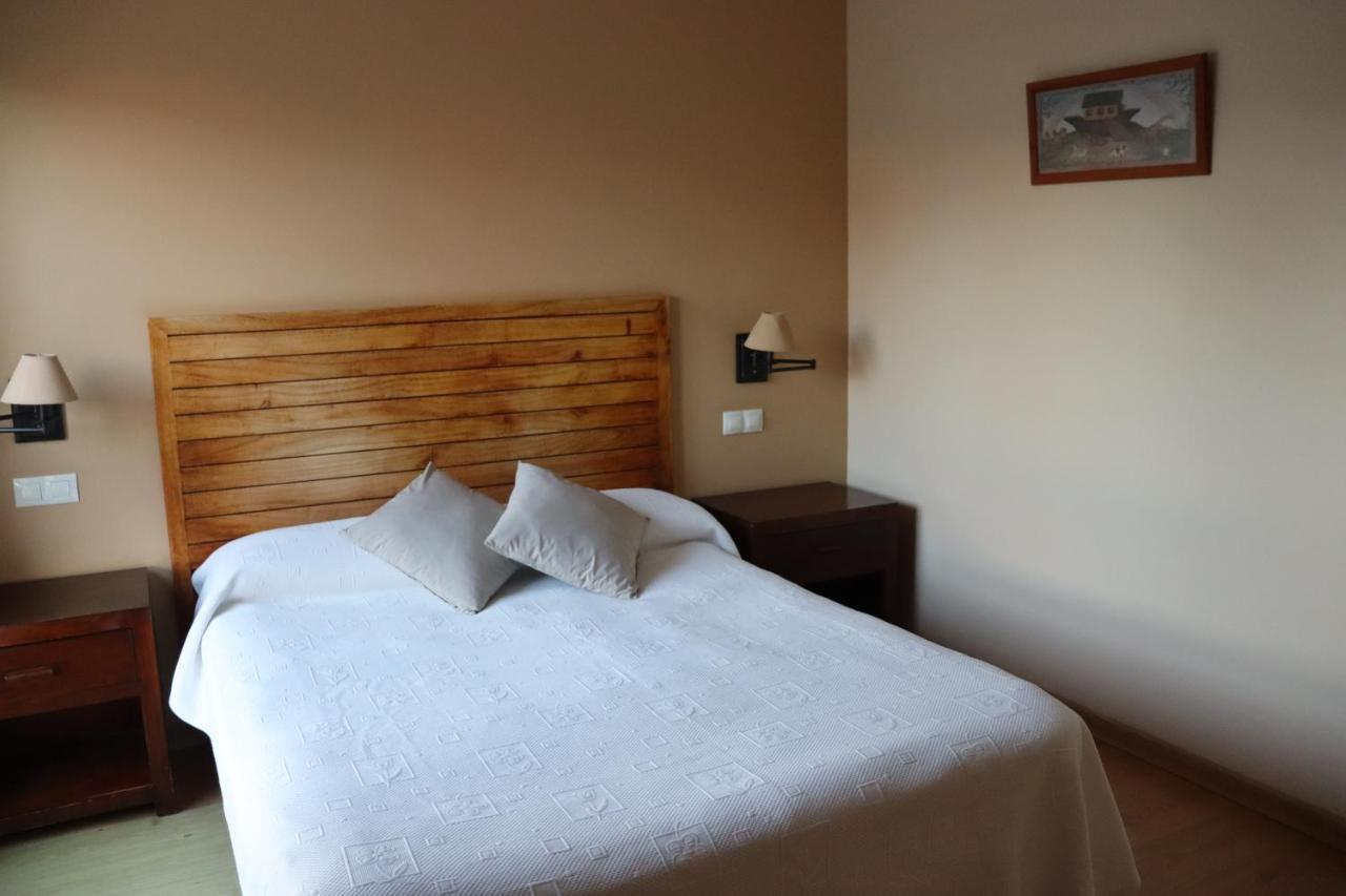 בריירוס Hotel Balcon De San Bartolo מראה חיצוני תמונה