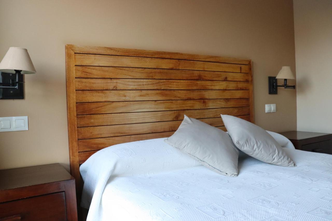 בריירוס Hotel Balcon De San Bartolo מראה חיצוני תמונה