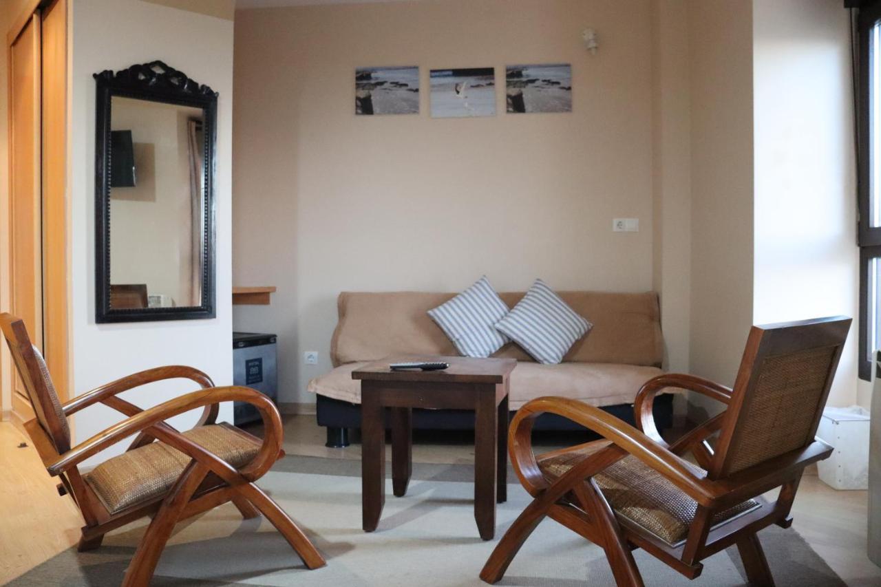 בריירוס Hotel Balcon De San Bartolo מראה חיצוני תמונה